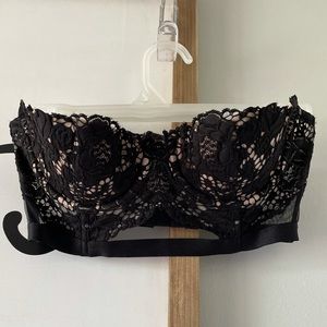 Victoria’s Secret Very Sexy Multi-way Bra 32B